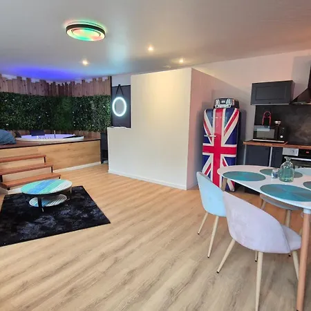 Balnéo Nuits Tranquilles Appartamento *